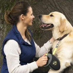 Flexi Rollleine Giant Gurt 8 Meter -Deutschland Wuff Spielzeug Verkaufs-Shop flexi rollleine giant gurt 8 meter alle